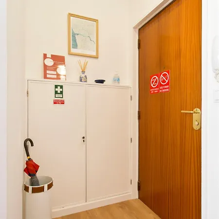 Casa Roberto - Apartment, Lift, Ac, Car Parking - Extra Apartment Porto