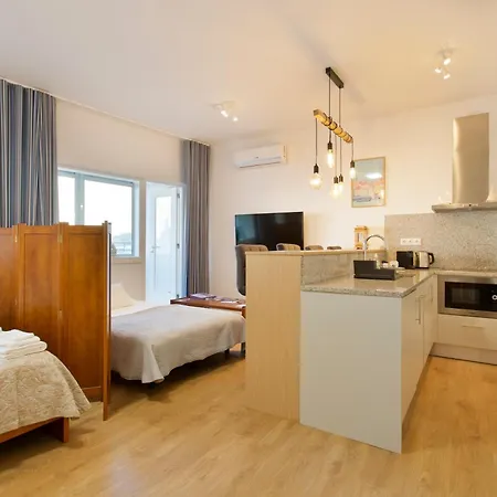 Casa Roberto - Apartment, Lift, Ac, Car Parking - Extra Apartment